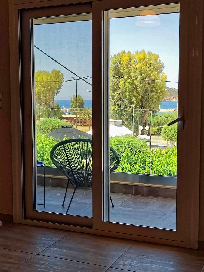 Seaview-Apartments Palaia Fokaia Bagian luar foto